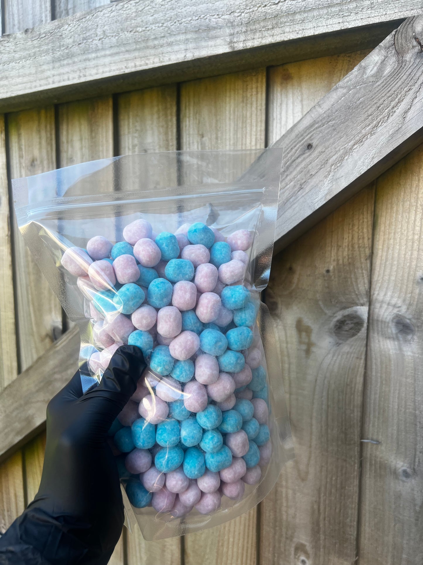 Bubblegum flavoured Bon Bon’s