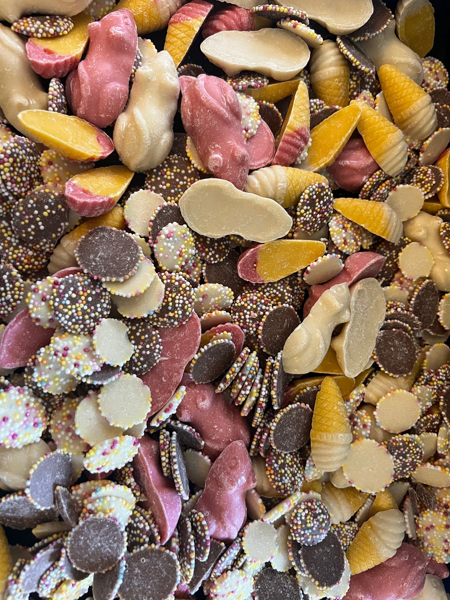 1kg Chocolate Pick N Mix Pouch