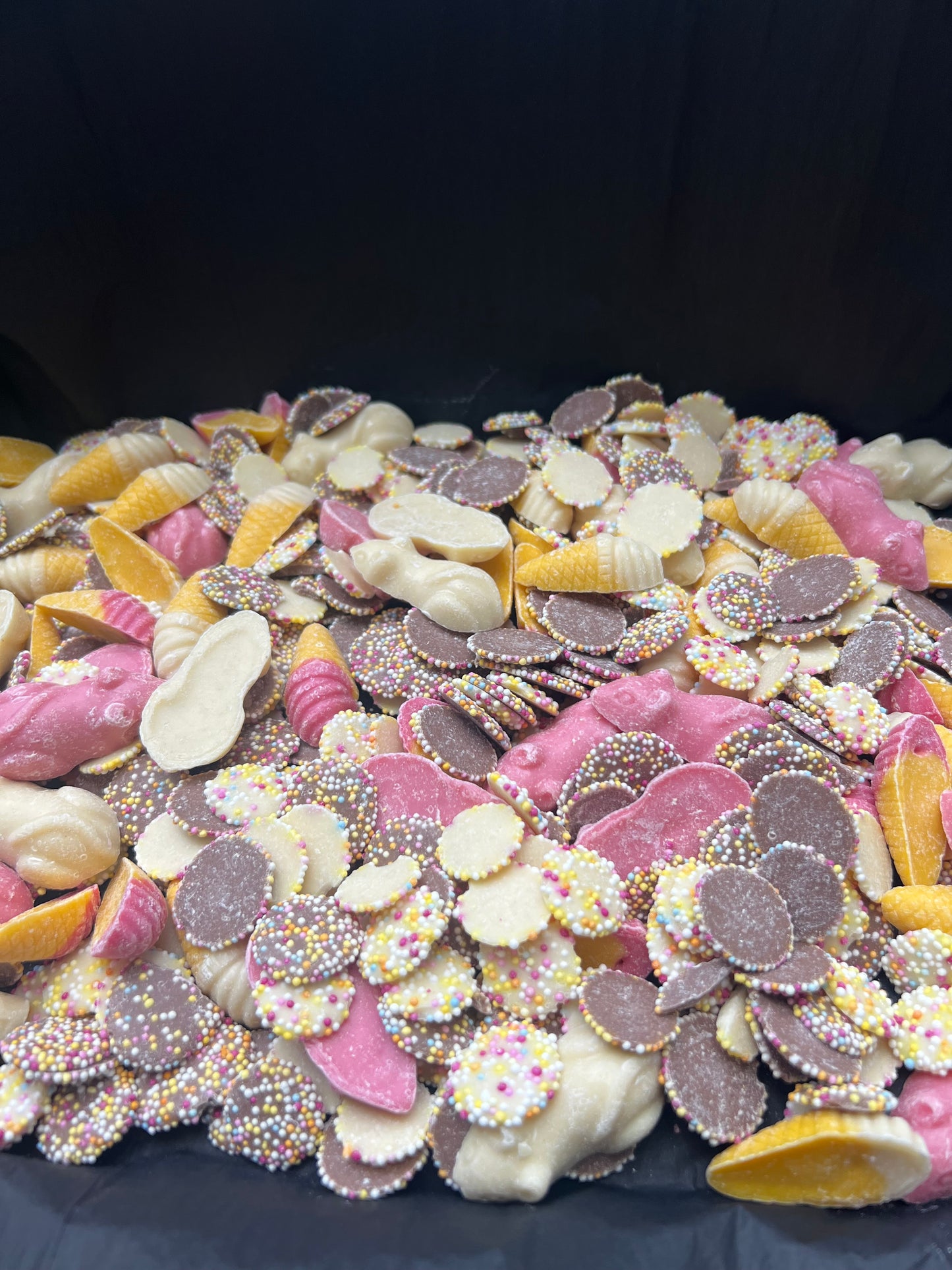 1kg letterbox chocolate mix