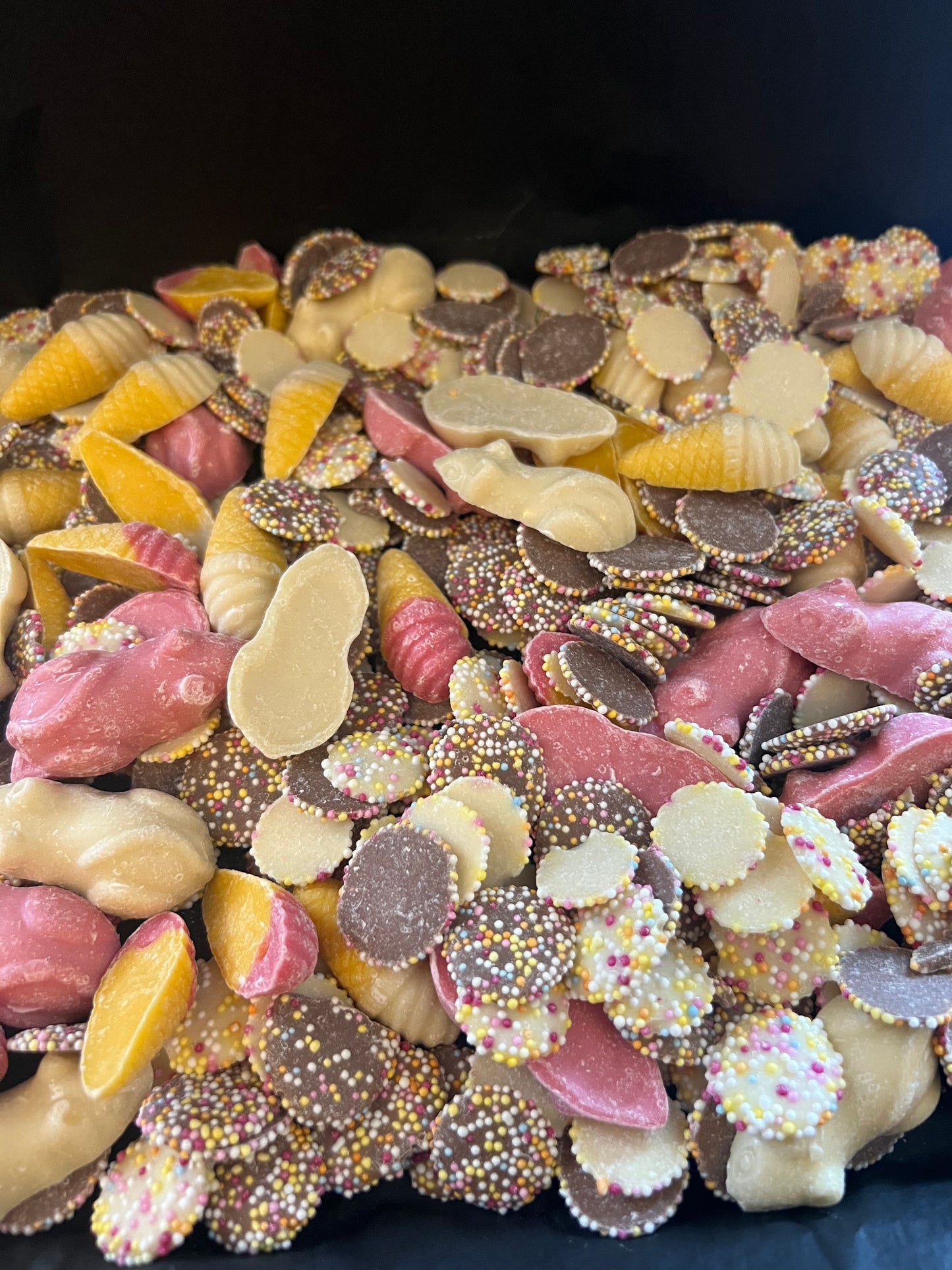 1kg letterbox chocolate mix