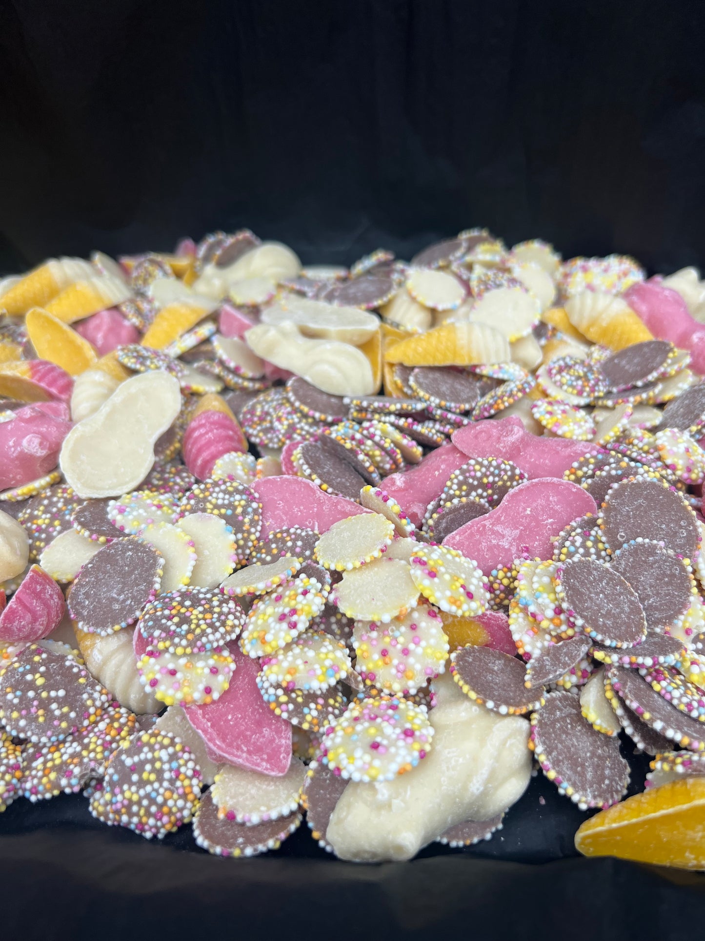 1kg letterbox chocolate mix