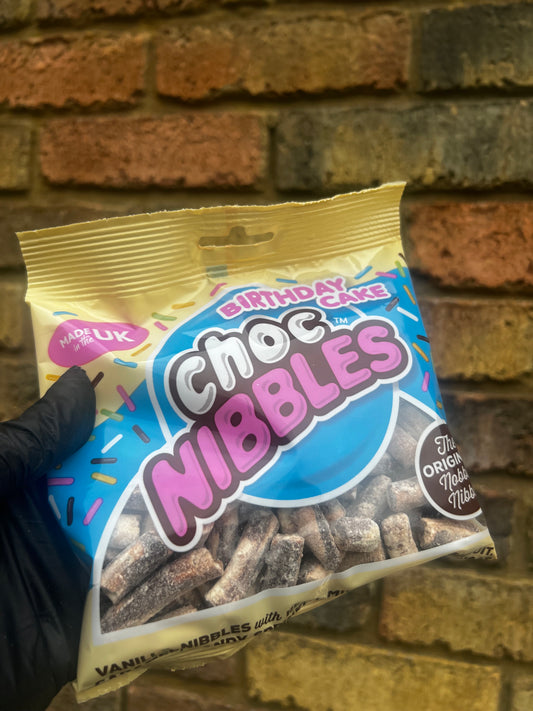 Choc nibbles birthday cake